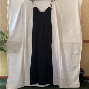 Floor-length Formal Windsor Dress